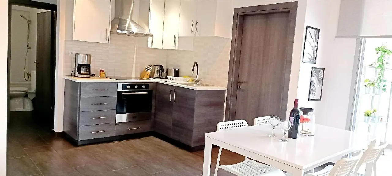Dezo Luxury Town Apartment Larnaca Cyprus