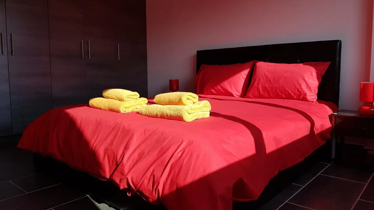 Dezo Luxury Town Apartment Larnaca