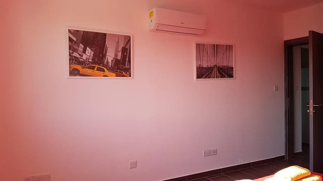 Dezo Luxury Town Apartment Larnaca
